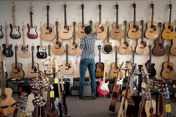 10 Must‑Know Facts Before Buying Your First (or Next) Guitar